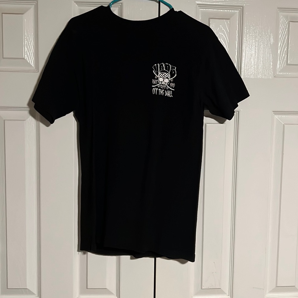 I’m selling a vans off the wall shirt